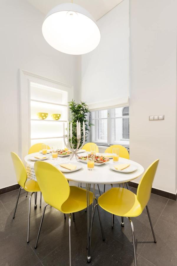 Bpr Sophisticated Astoria Suite With Balcony Будапеща Екстериор снимка